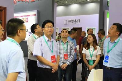 蓬溪门业企业组团参加成都国际家具工业展